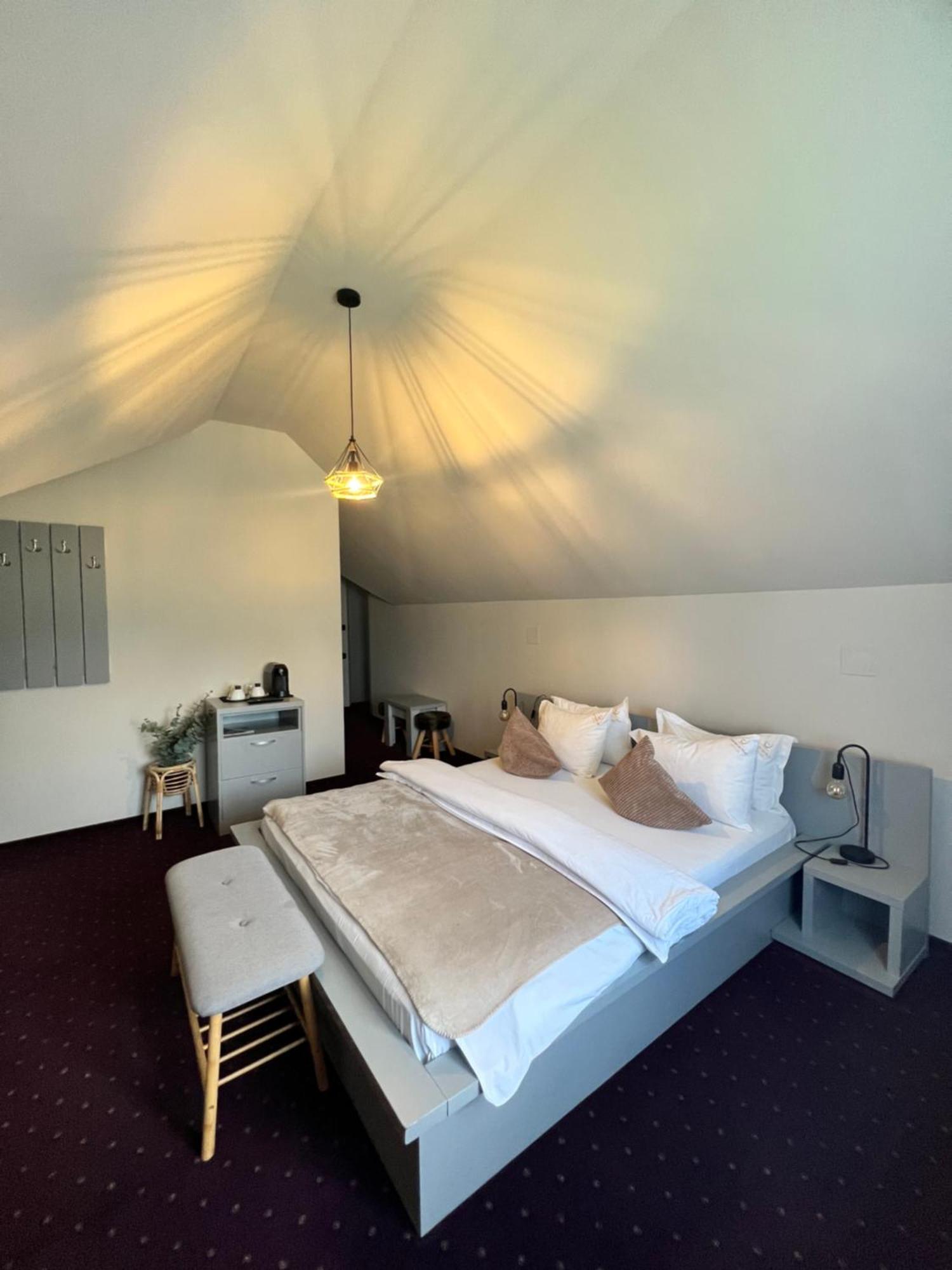 فندق Garden Retreat (Adults Only) برانْ المظهر الخارجي الصورة
